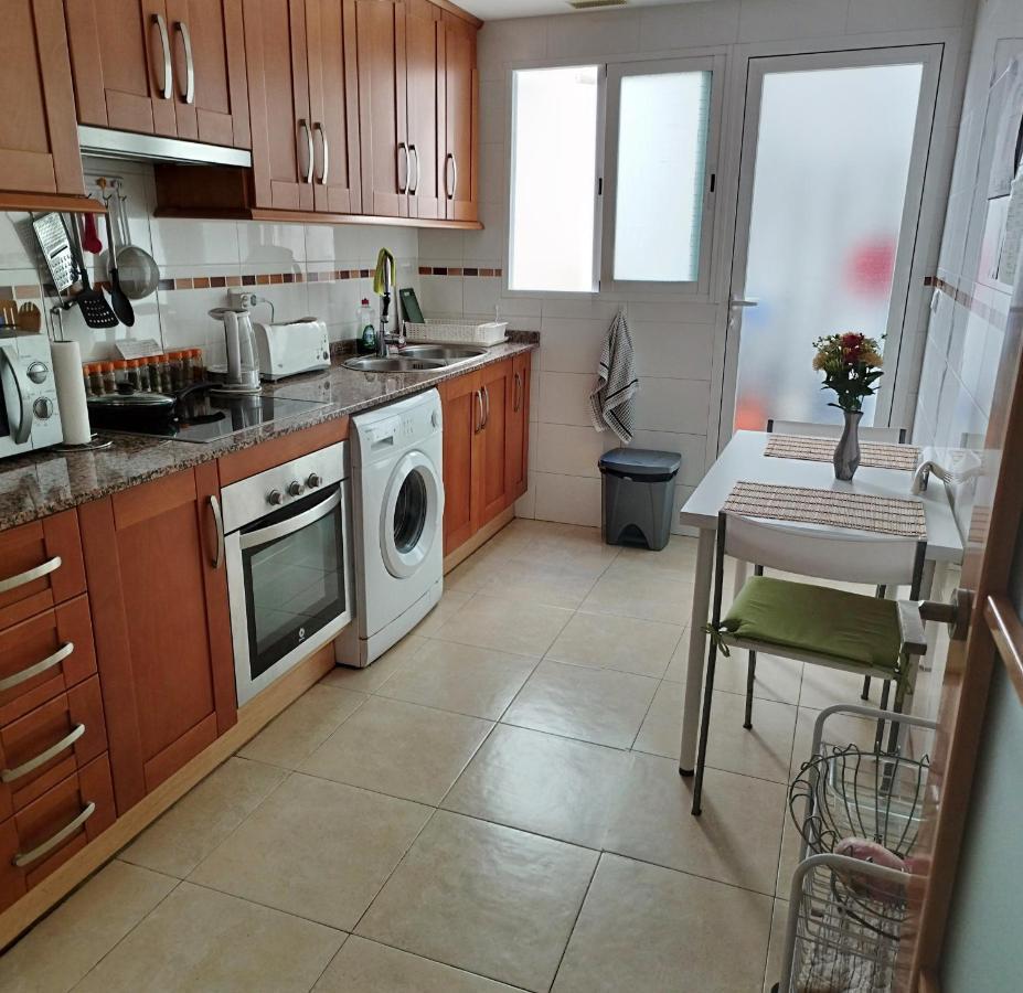 דירות אלתיאה Apartamento Compartido Cerca De La Playa Con Bano Privado מראה חיצוני תמונה